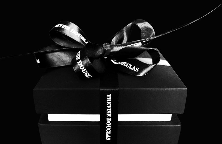 Luxurious Trevise Douglas Gift Box & Ribbon